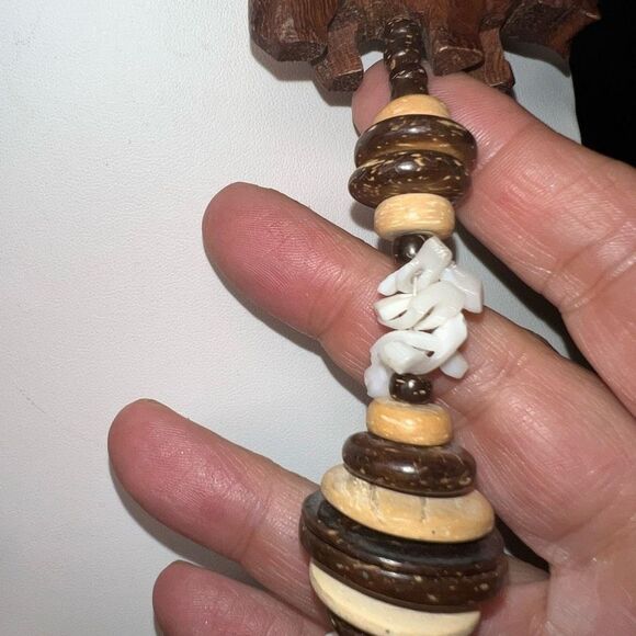 Vintage African Inspired Carved Wooden Animal Bead and Shell Necklace - Picture 6 of 9